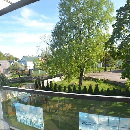 Riverside Apartement Пярну Екстериор снимка
