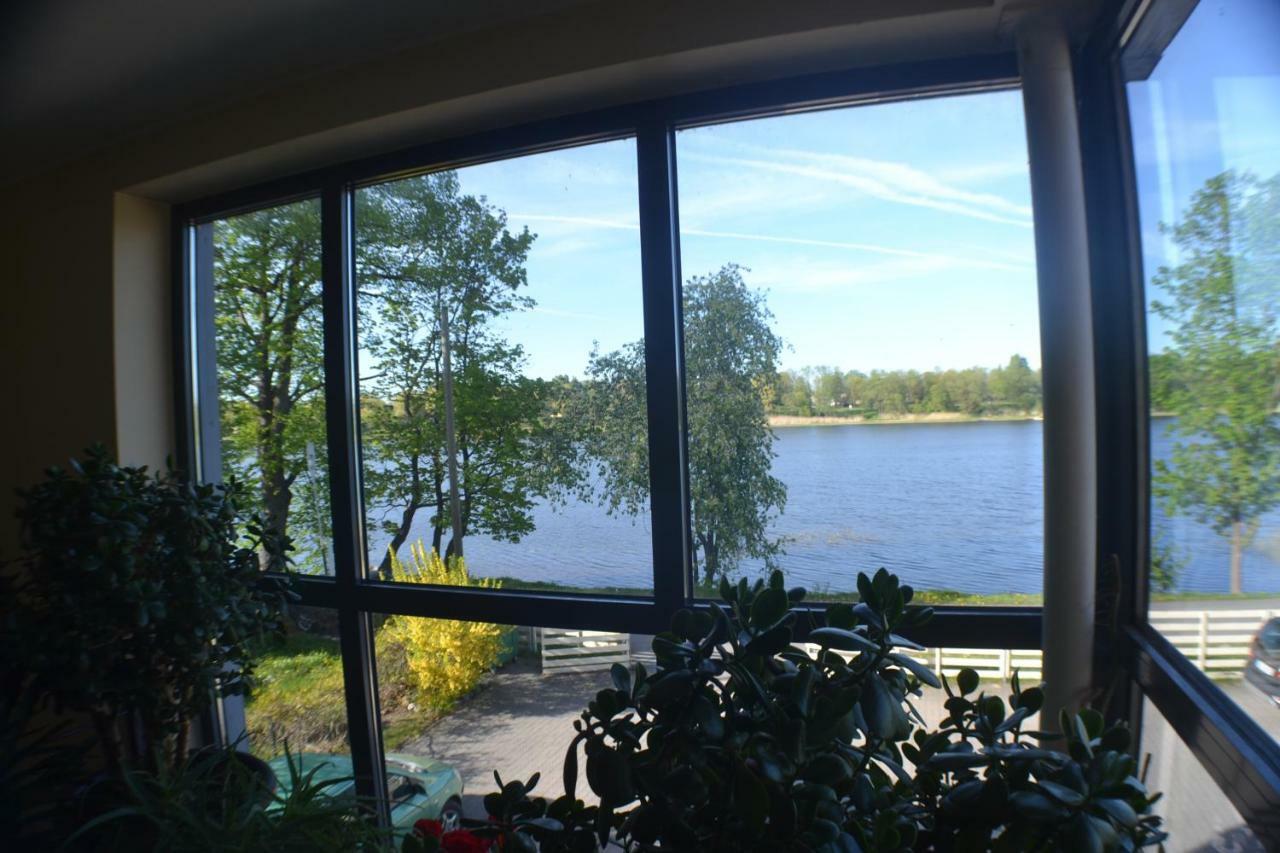Riverside Apartement Пярну Екстериор снимка